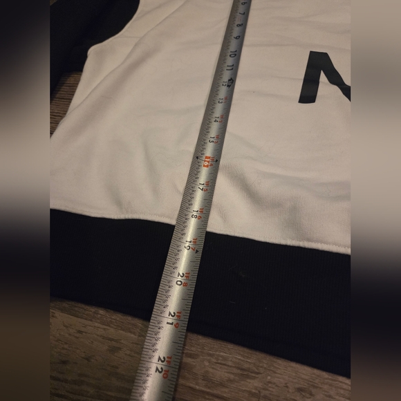 Women's The North Face cropped sweatshirt hoodie size L black/white oversized - Picture 8 of 8